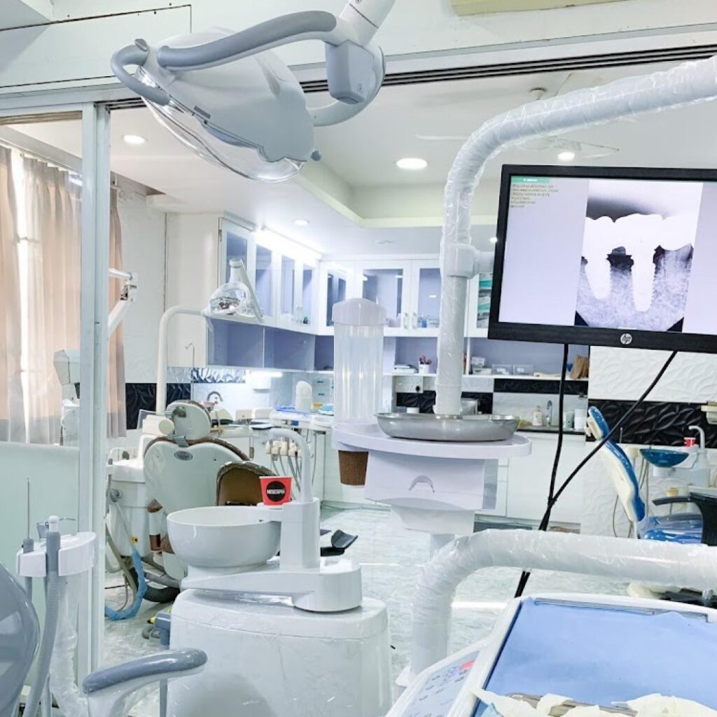 Smile Dental Clinic & Implant Center in Anand